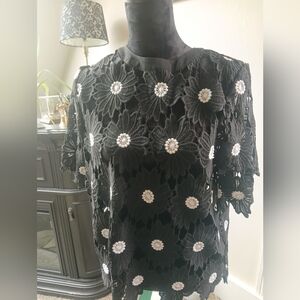 Monroe & Main Black Lace Women's Top W/ Zipper Back Closure